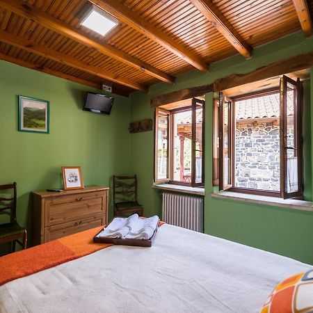 Hostal Pena Santa Soto  Extérieur photo
