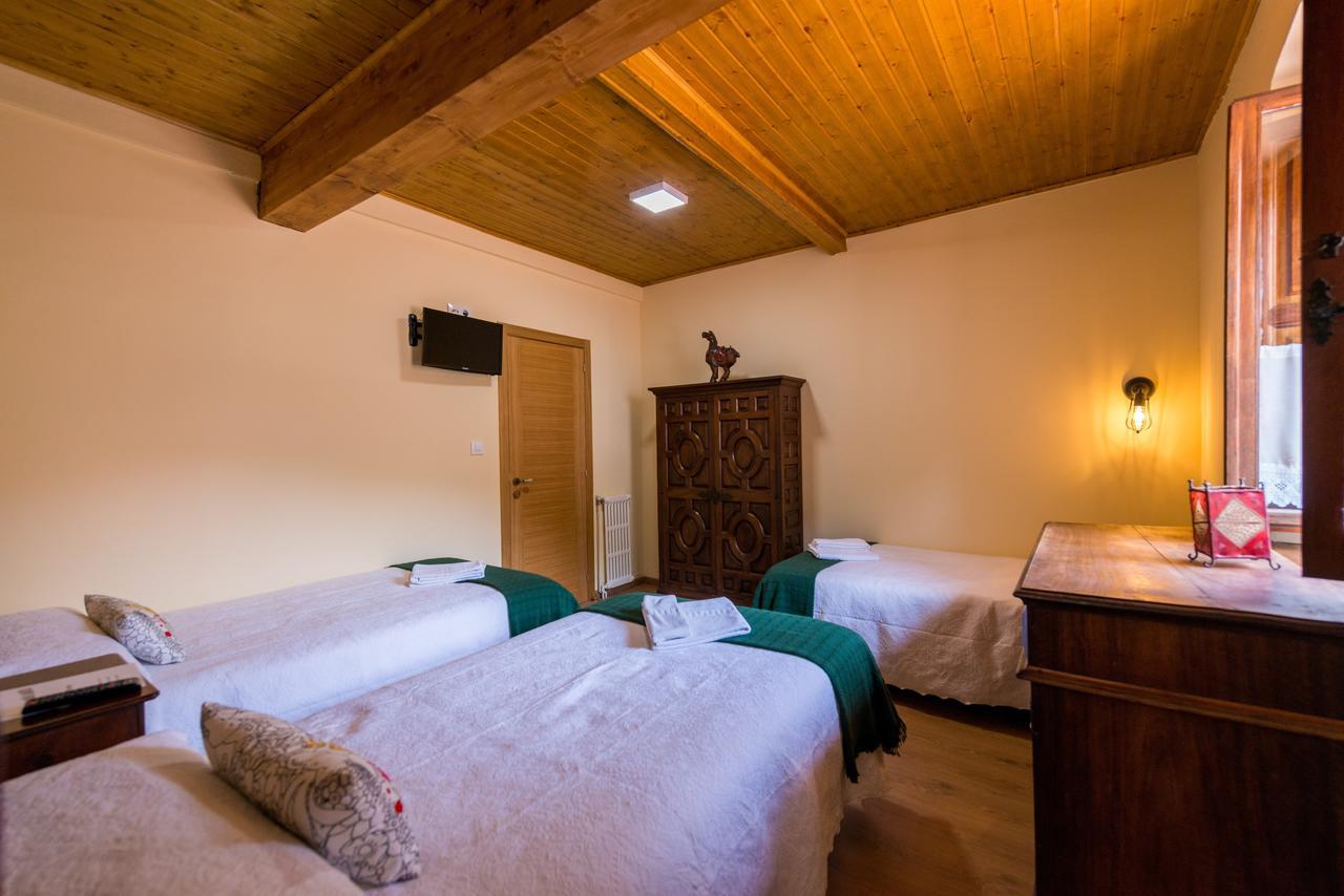 Hostal Pena Santa Soto  Extérieur photo