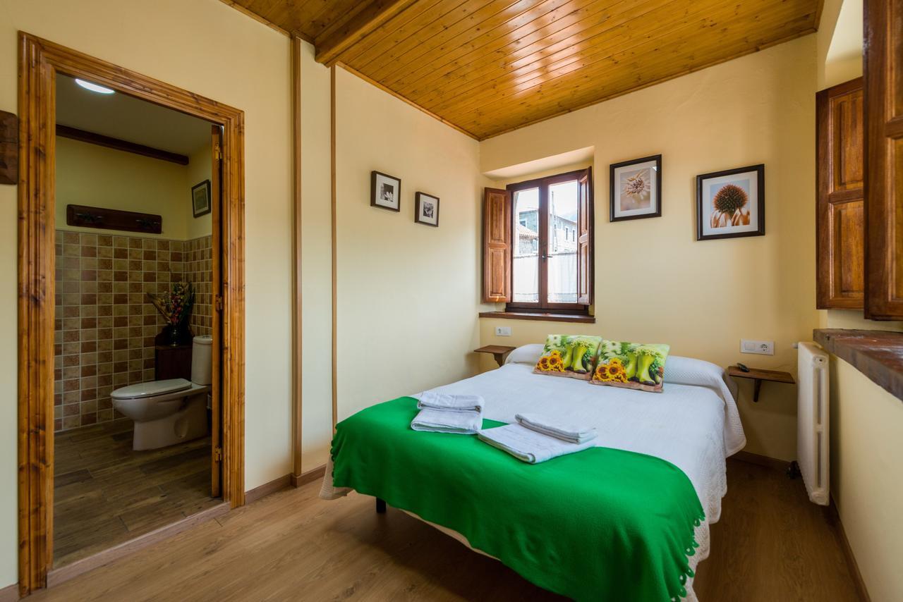Hostal Pena Santa Soto  Extérieur photo