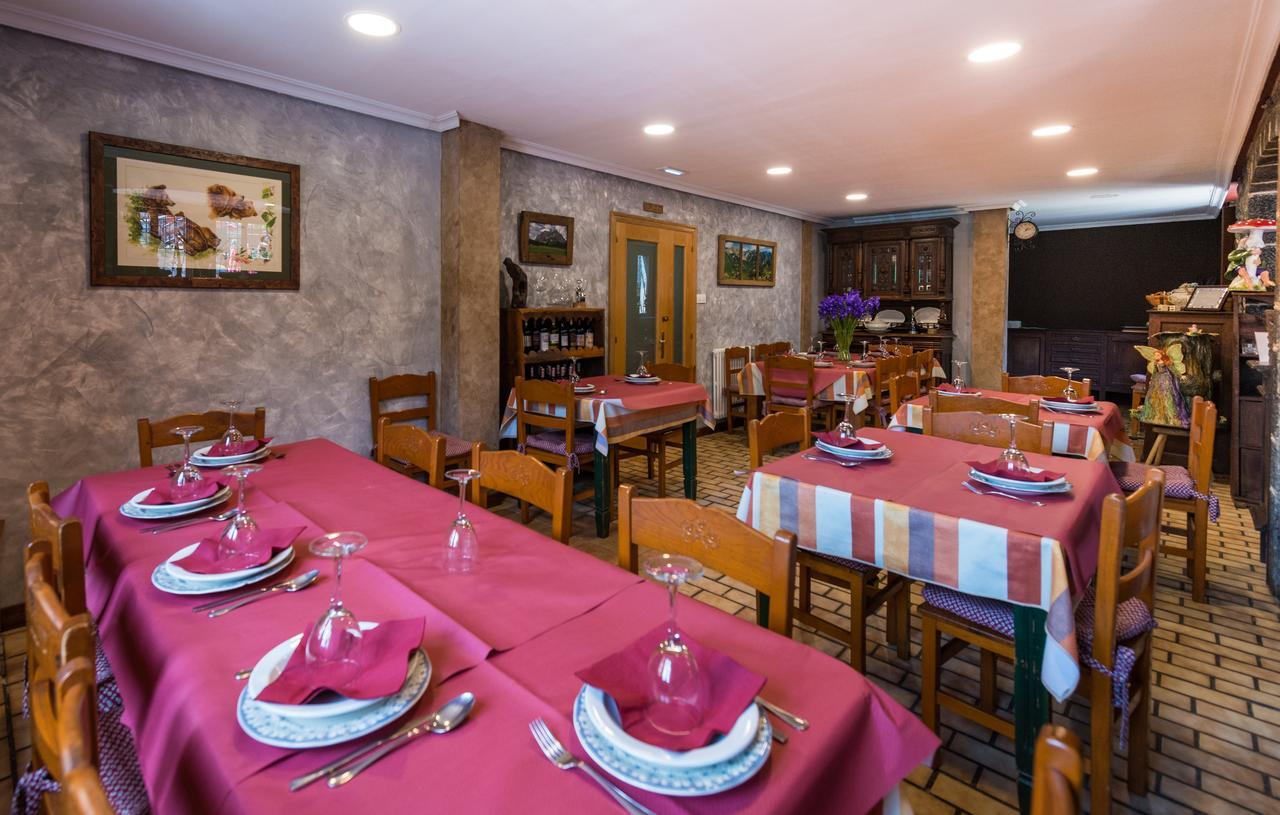 Hostal Pena Santa Soto  Extérieur photo